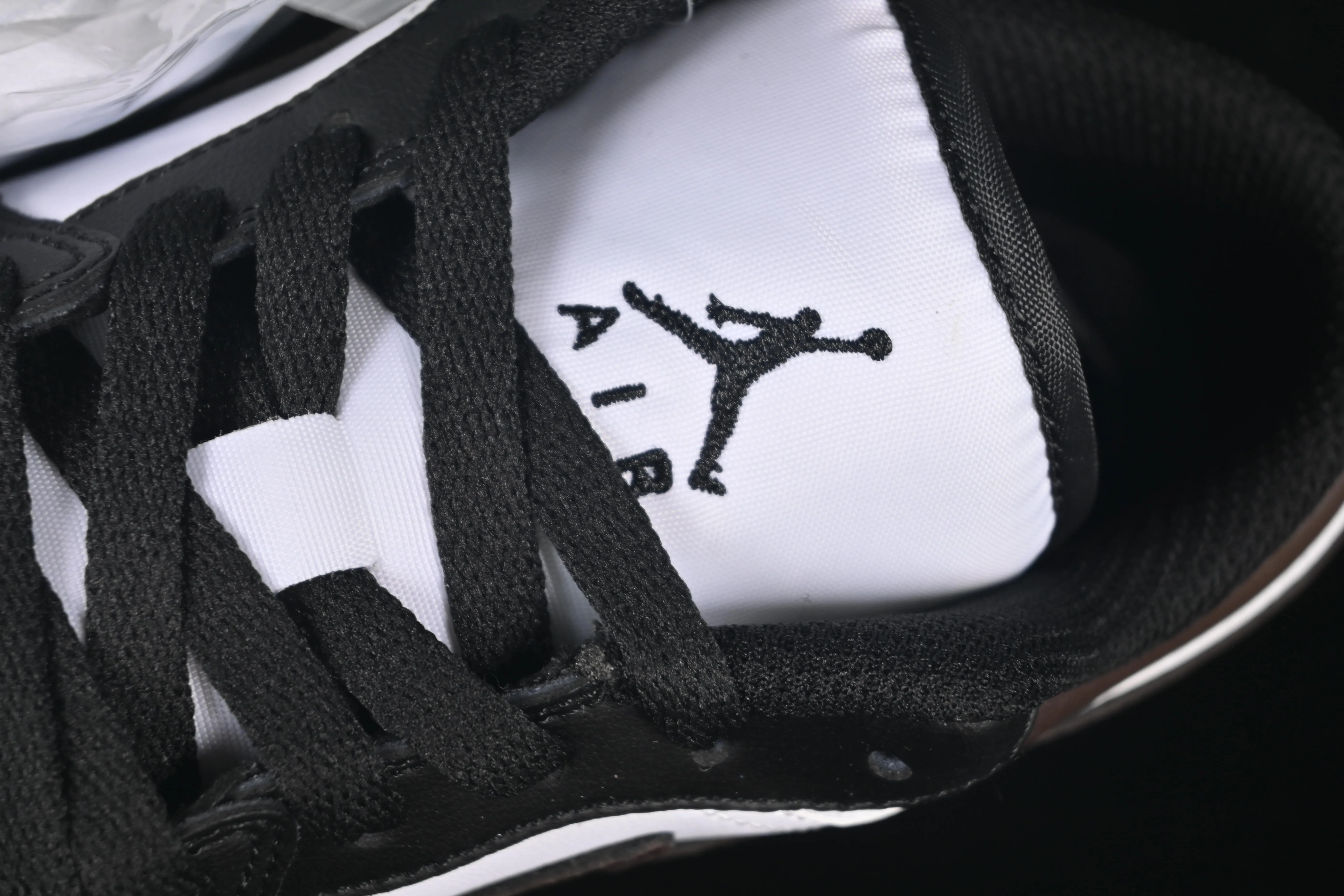 All categories Air Jordan Jordan series basketball shoes Air Jordan 1 Low Air Jordan 1 Low AJ1 Joe 1 black color low-top cultural casual sneakers IO3393-010